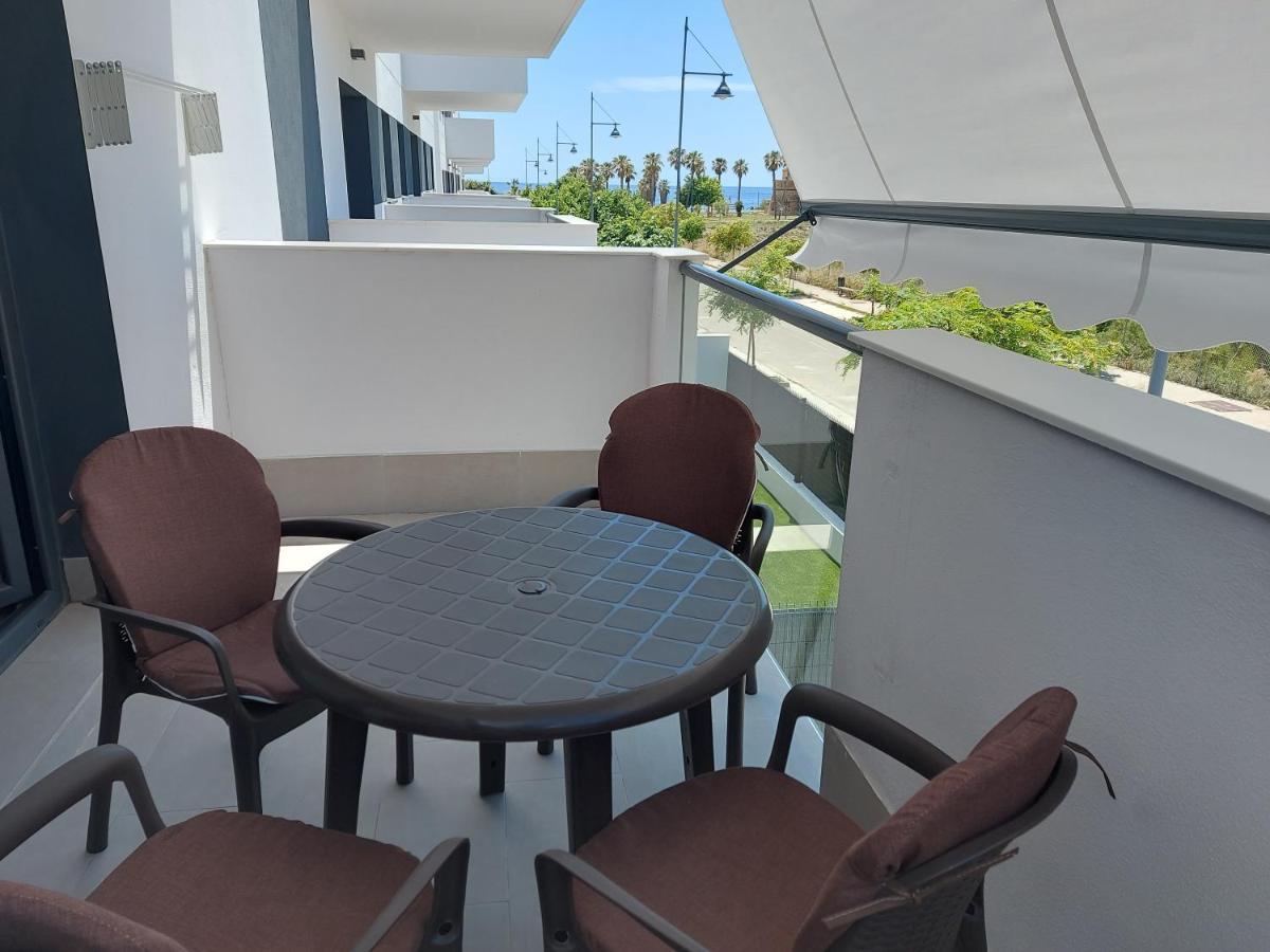 Apartamento En Valle-Niza, Almayate, Benajarafe, Torre Del Mar A 50 Metros De La Playa Malaga Exterior photo